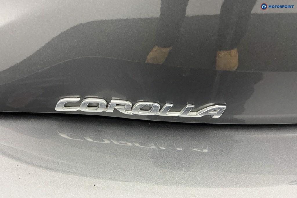 Toyota Corolla Design Automatic Petrol-Electric Hybrid Hatchback - Stock Number (1592959) - 30th supplementary image