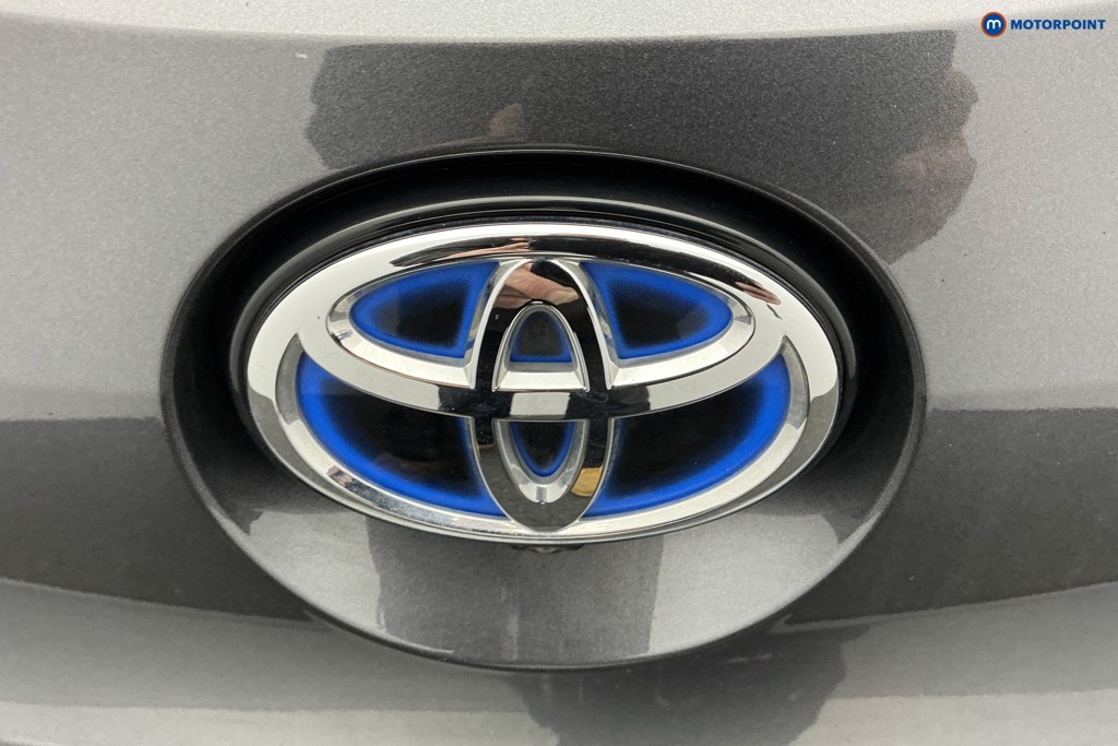 Toyota Corolla Design Automatic Petrol-Electric Hybrid Hatchback - Stock Number (1592959) - 31st supplementary image