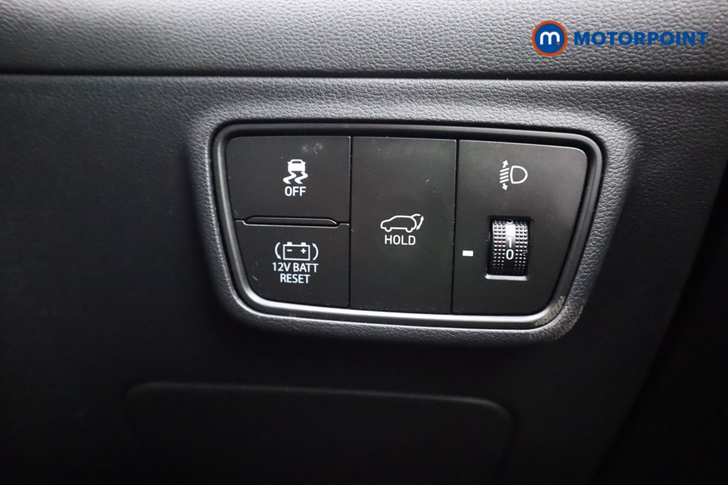 Hyundai Tucson Ultimate Automatic Petrol-Electric Hybrid SUV - Stock Number (1593311) - 8th supplementary image