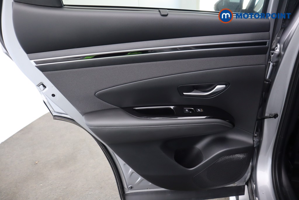 Hyundai Tucson Ultimate Automatic Petrol-Electric Hybrid SUV - Stock Number (1593311) - 41st supplementary image
