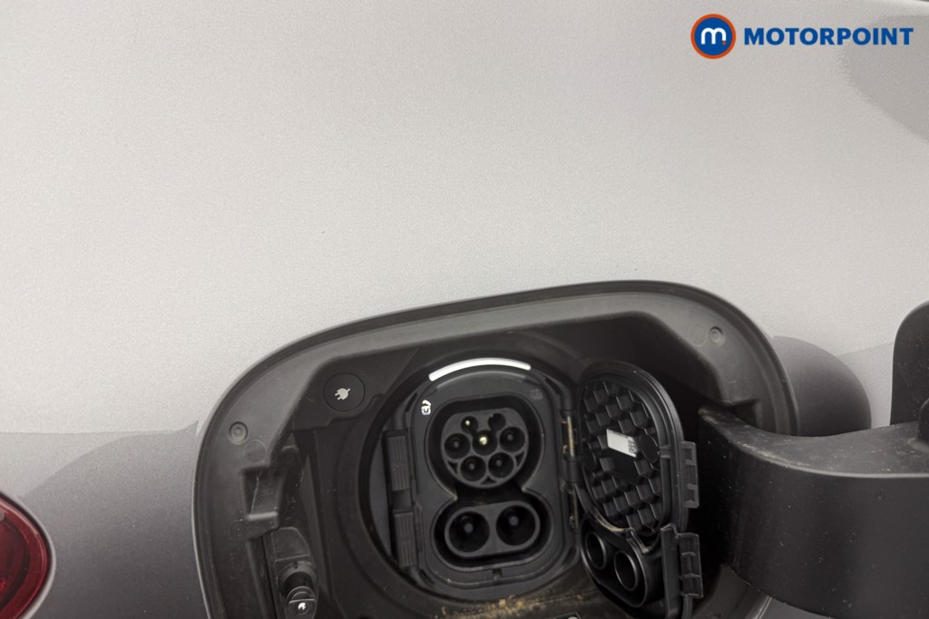 Mercedes-Benz EQA Amg Line Automatic Electric SUV - Stock Number (1593456) - 6th supplementary image