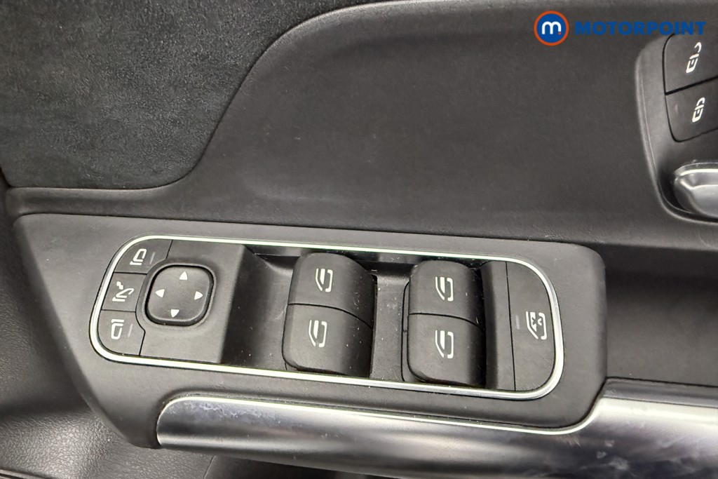 Mercedes-Benz EQA Amg Line Automatic Electric SUV - Stock Number (1593456) - 11th supplementary image