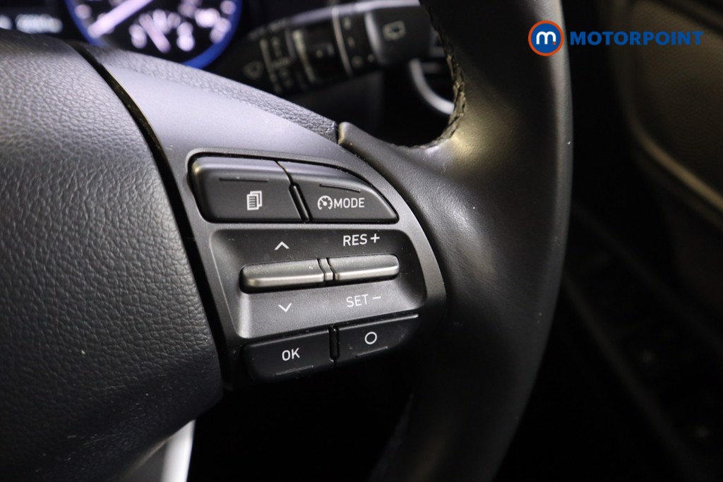 Hyundai Kona Premium Manual Petrol SUV - Stock Number (1593683) - 4th supplementary image