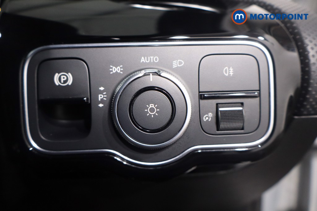 Mercedes-Benz A Class Sport Automatic Petrol Hatchback - Stock Number (1593759) - 21st supplementary image