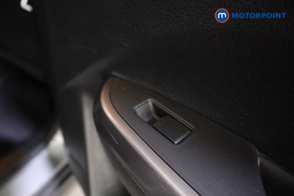 Suzuki Vitara Sz-T Manual Petrol SUV - Stock Number (1594099) - 14th supplementary image