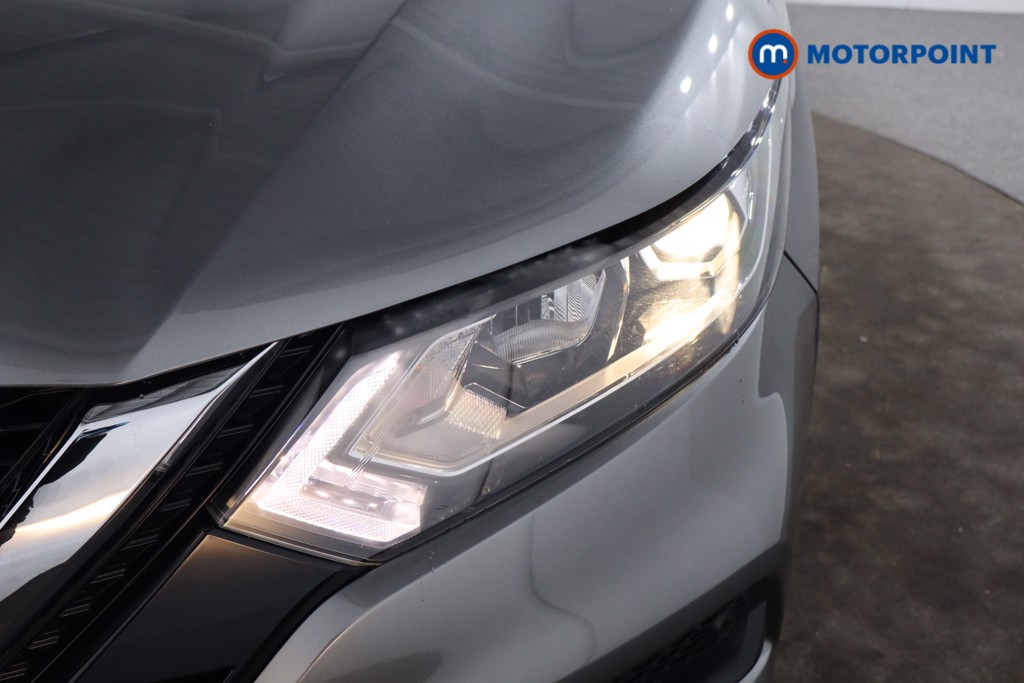 Nissan Qashqai Acenta Premium Automatic Petrol SUV - Stock Number (1594141) - 26th supplementary image