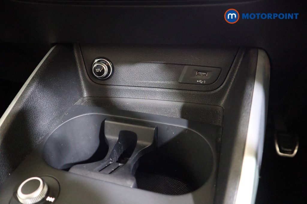 Audi Q2 S Line Manual Petrol SUV - Stock Number (1594211) - 9th supplementary image