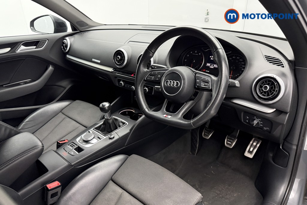 Audi A3 Black Edition Manual Petrol Saloon - Stock Number (1594308) - 7th supplementary image