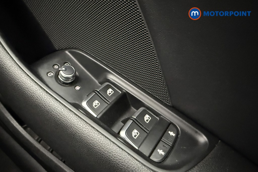 Audi A3 Black Edition Manual Petrol Saloon - Stock Number (1594308) - 19th supplementary image