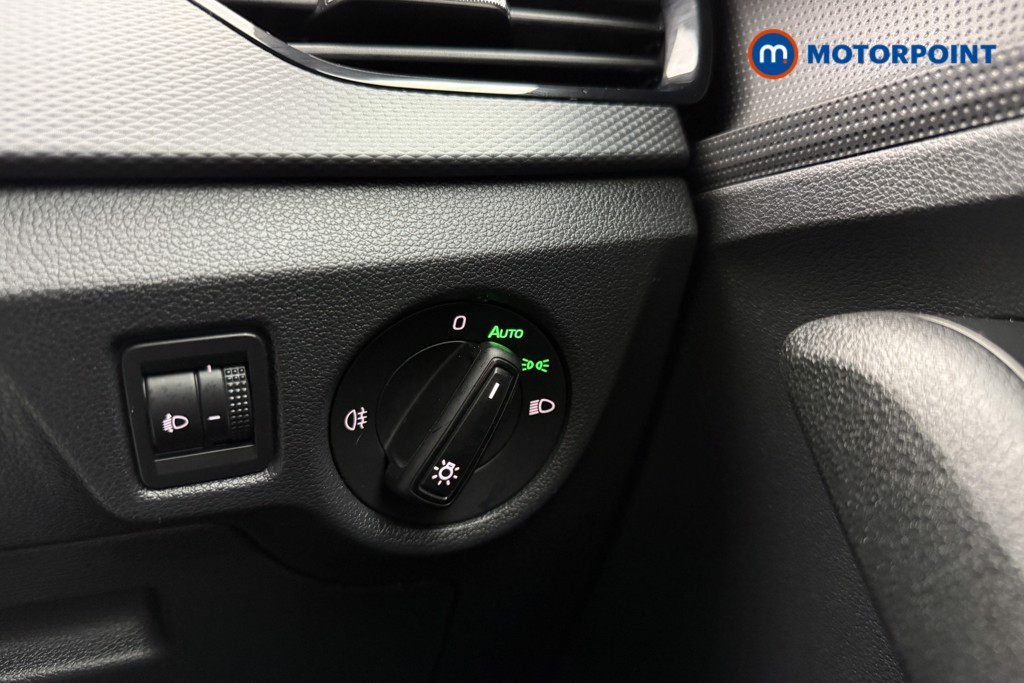 Skoda Kamiq SE Manual Petrol SUV - Stock Number (1594500) - 15th supplementary image