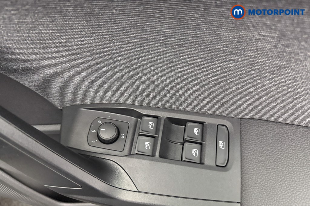 Seat Arona Xperience Automatic Petrol SUV - Stock Number (1594841) - 9th supplementary image