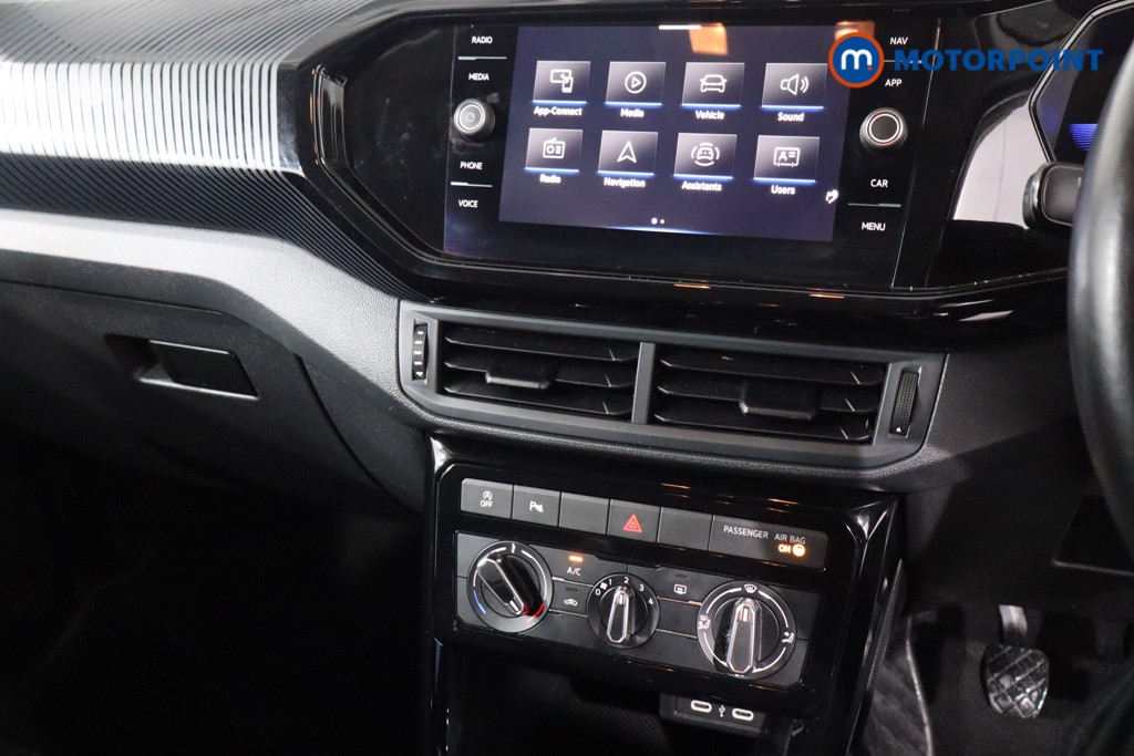 Volkswagen T-Cross Black Edition Manual Petrol SUV - Stock Number (1594859) - 15th supplementary image