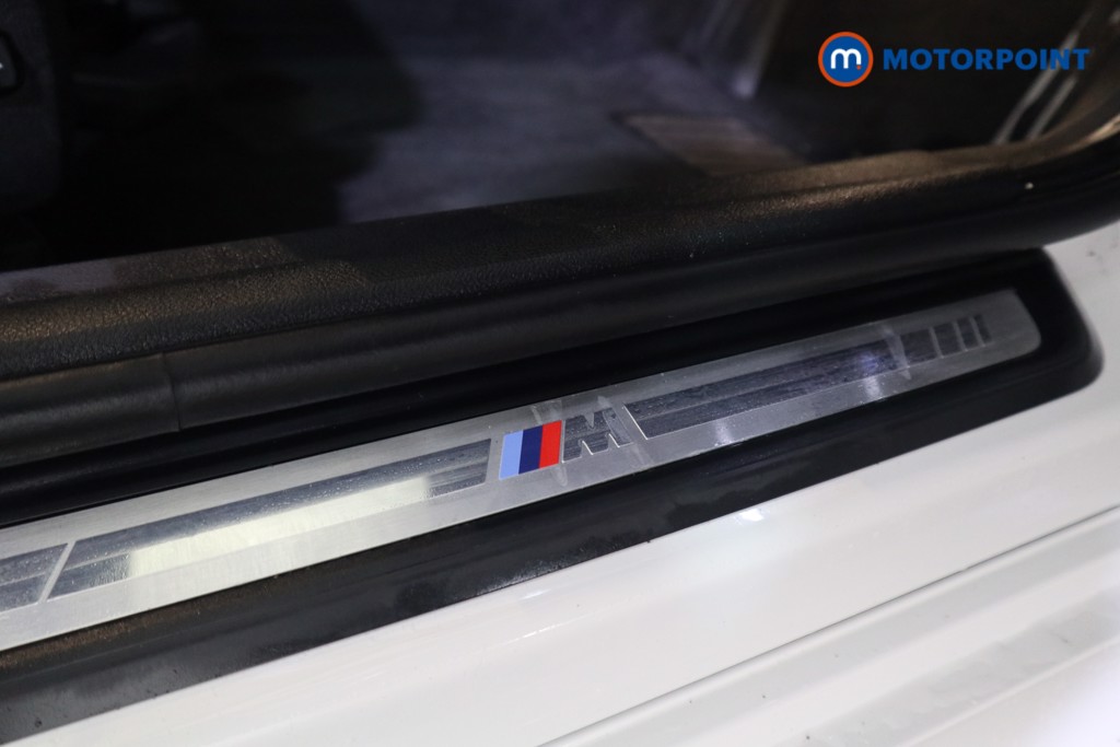 BMW 3 Series M Sport Automatic Petrol Plug-In Hybrid Saloon - Stock Number (1594861) - 15th supplementary image