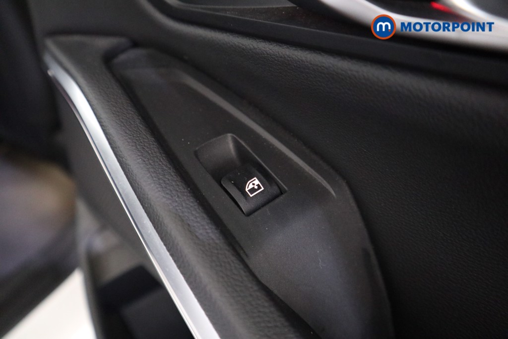 BMW 3 Series M Sport Automatic Petrol Plug-In Hybrid Saloon - Stock Number (1594861) - 20th supplementary image