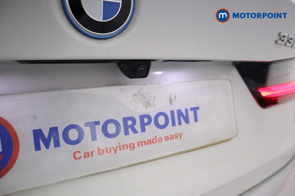 BMW 3 Series M Sport Automatic Petrol Plug-In Hybrid Saloon - Stock Number (1594861) - 27th supplementary image