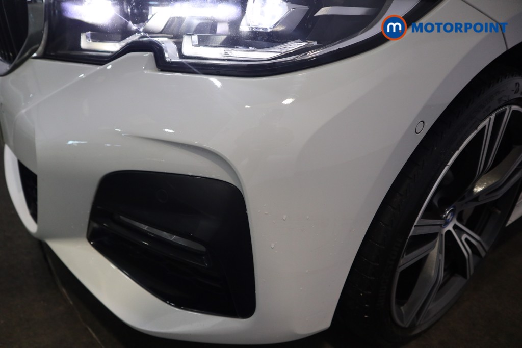 BMW 3 Series M Sport Automatic Petrol Plug-In Hybrid Saloon - Stock Number (1594861) - 35th supplementary image