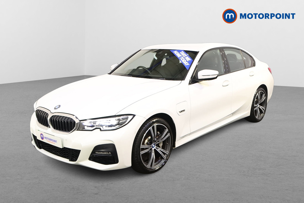 BMW 3 Series M Sport Automatic Petrol Plug-In Hybrid Saloon - Stock Number (1594861) - Passenger side front corner
