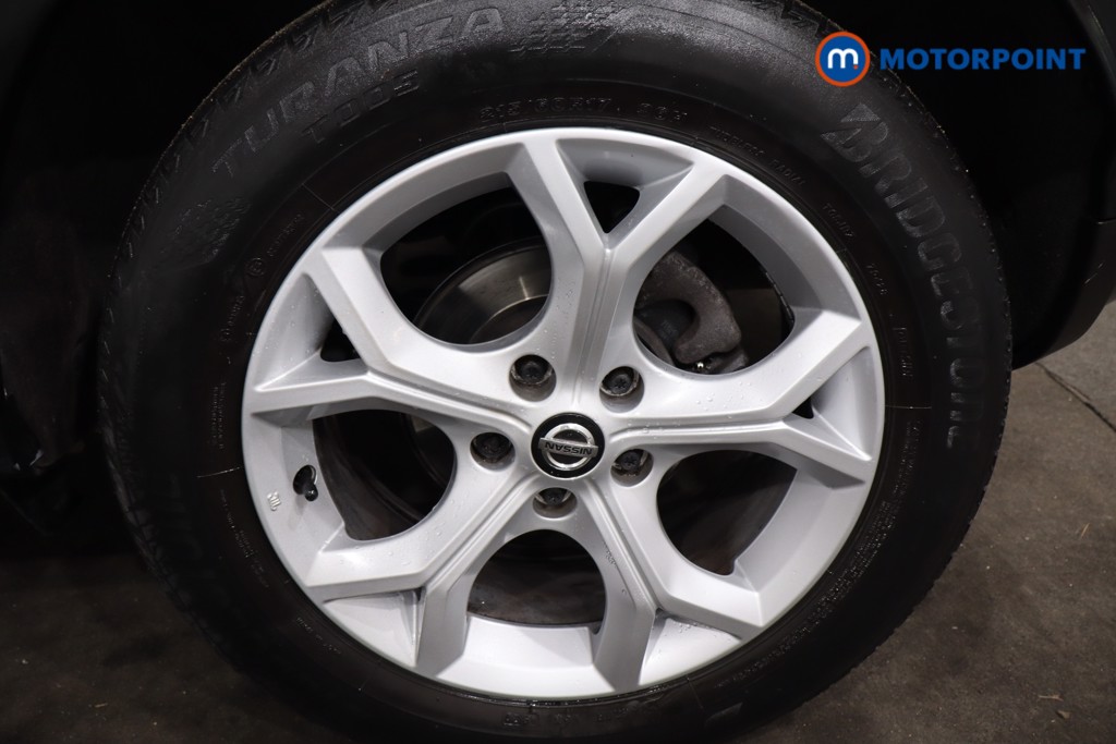 Nissan Juke N-Connecta Automatic Petrol SUV - Stock Number (1594975) - 12th supplementary image