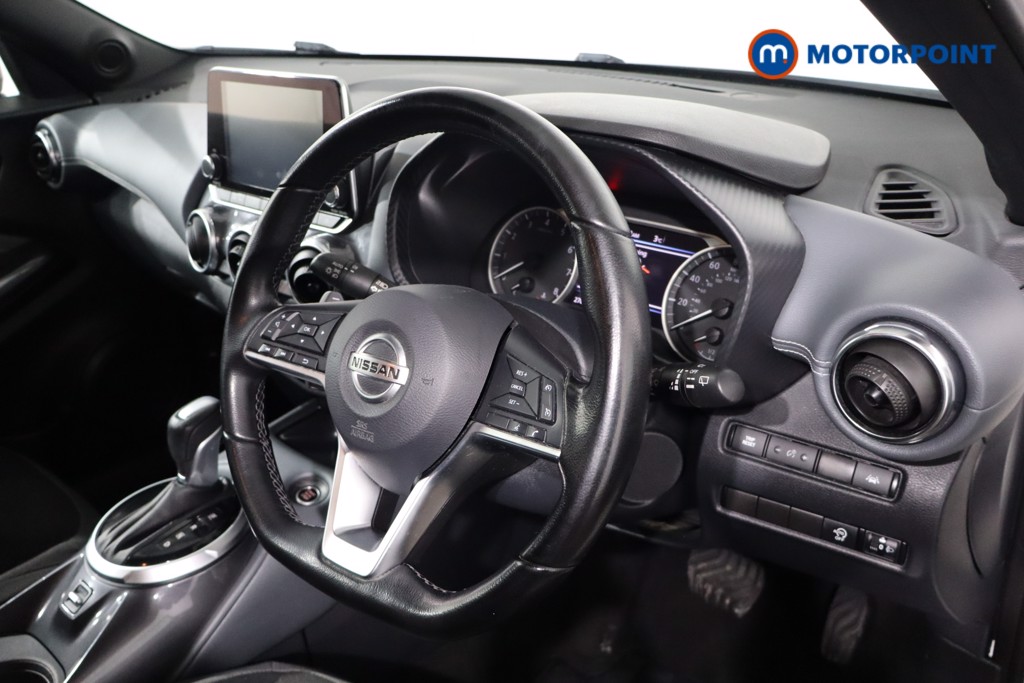 Nissan Juke N-Connecta Automatic Petrol SUV - Stock Number (1594975) - 22nd supplementary image