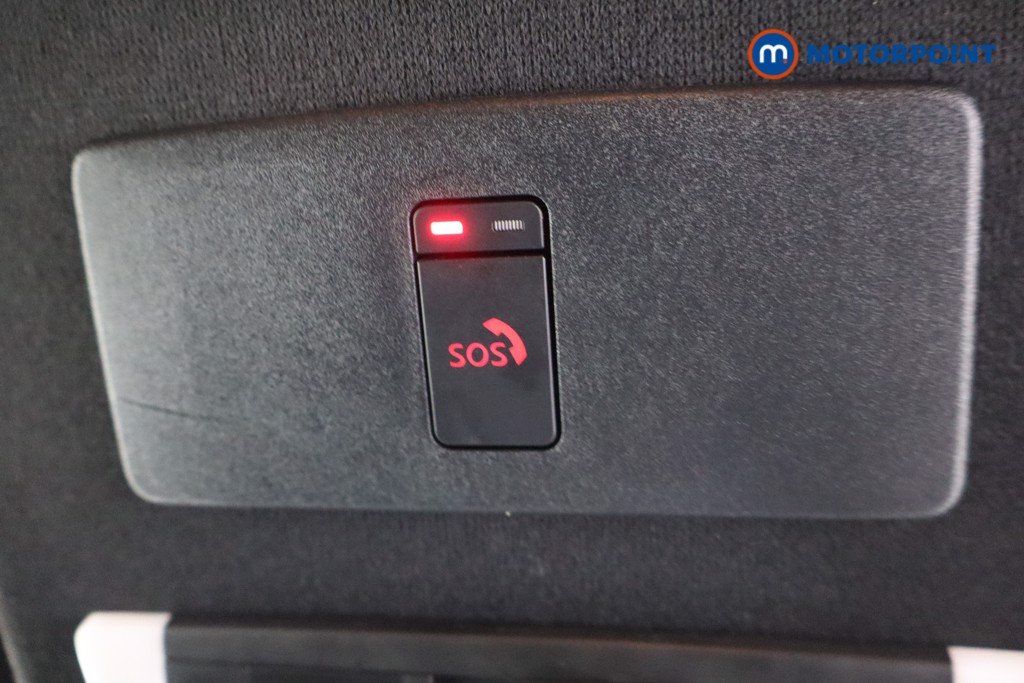 Nissan Juke N-Connecta Automatic Petrol SUV - Stock Number (1594975) - 24th supplementary image