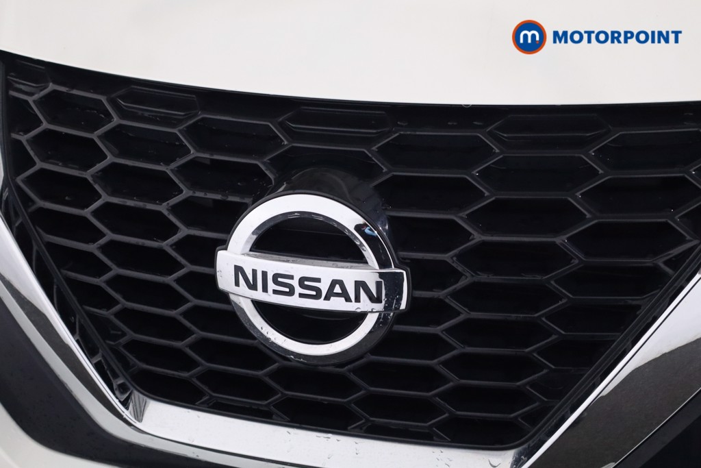 Nissan Juke N-Connecta Automatic Petrol SUV - Stock Number (1594975) - 28th supplementary image