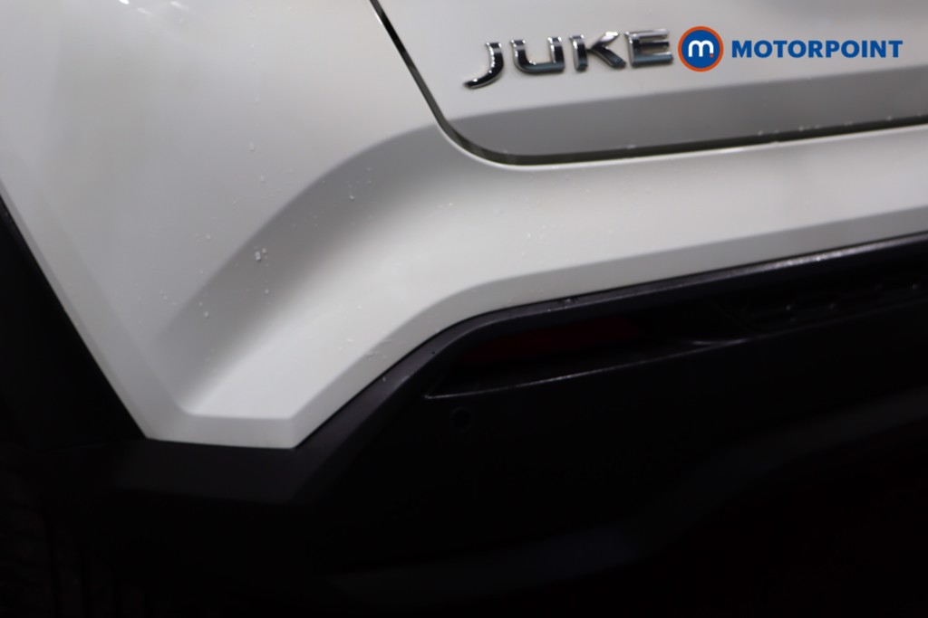 Nissan Juke N-Connecta Automatic Petrol SUV - Stock Number (1594975) - 33rd supplementary image