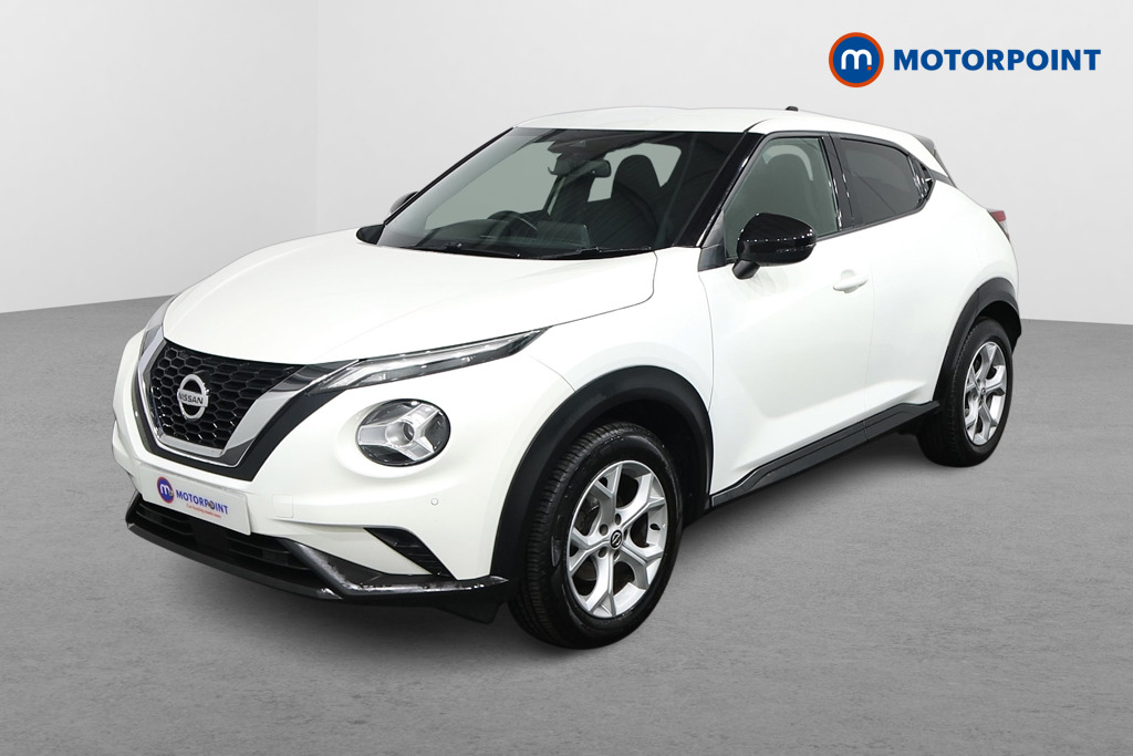 Nissan Juke N-Connecta Automatic Petrol SUV - Stock Number (1594975) - Passenger side front corner