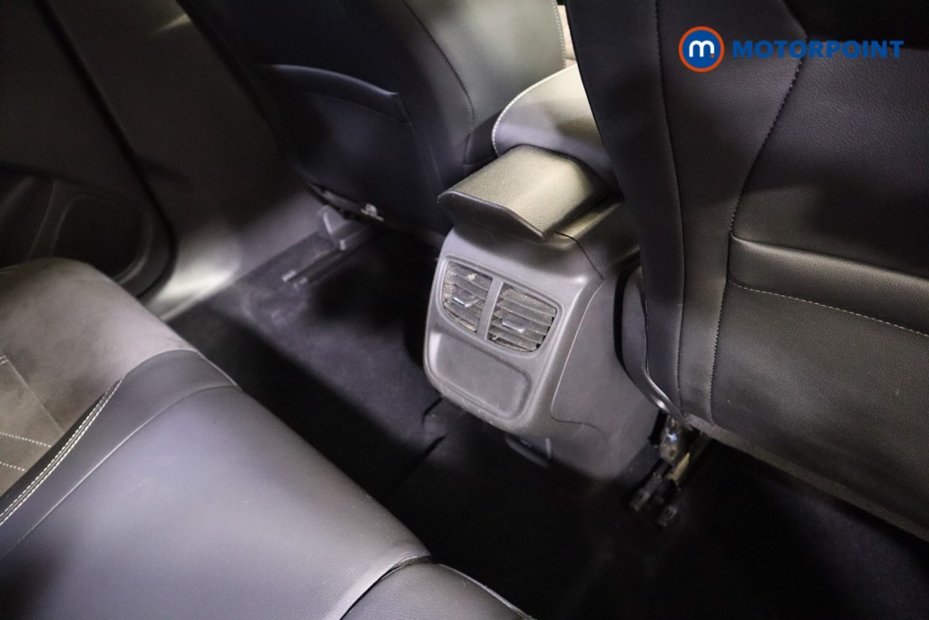 Vauxhall Grandland Ultimate Automatic Diesel SUV - Stock Number (1594998) - 19th supplementary image