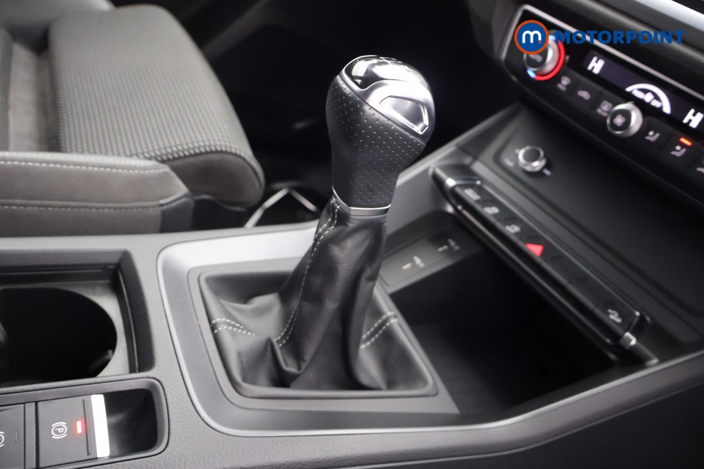 Audi Q3 S Line Manual Petrol SUV - Stock Number (1595187) - 7th supplementary image
