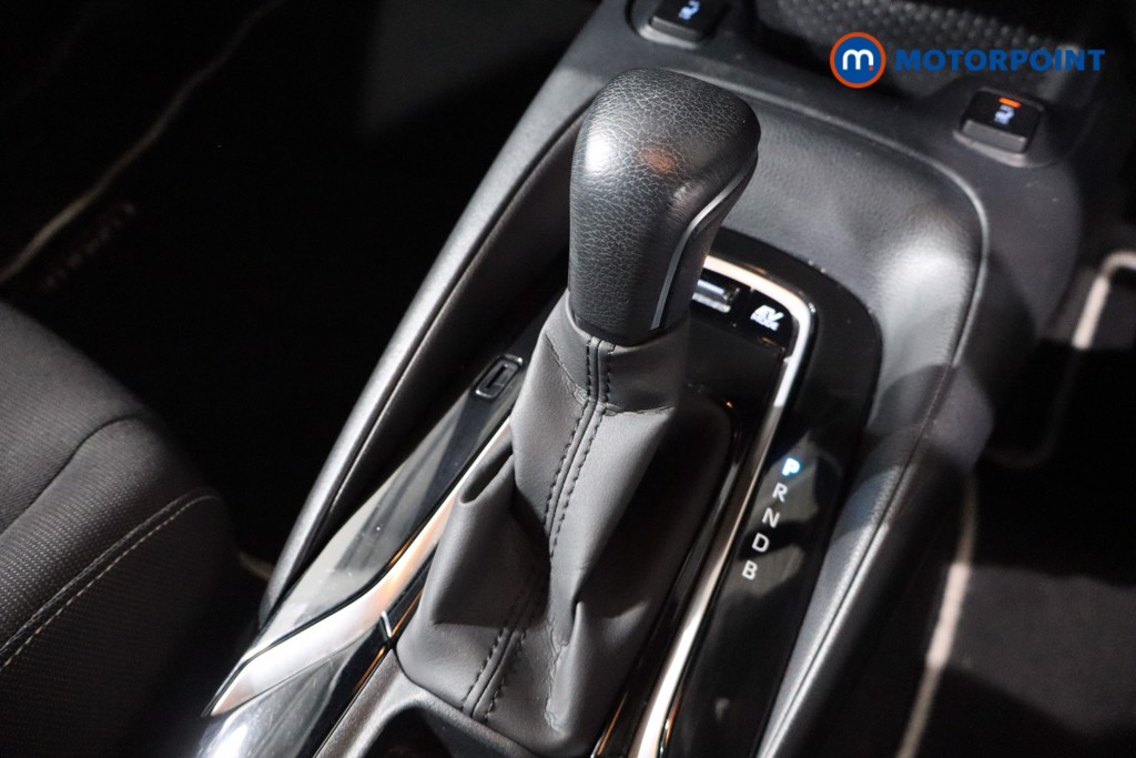 Toyota Corolla Icon Automatic Petrol-Electric Hybrid Estate - Stock Number (1595389) - 14th supplementary image