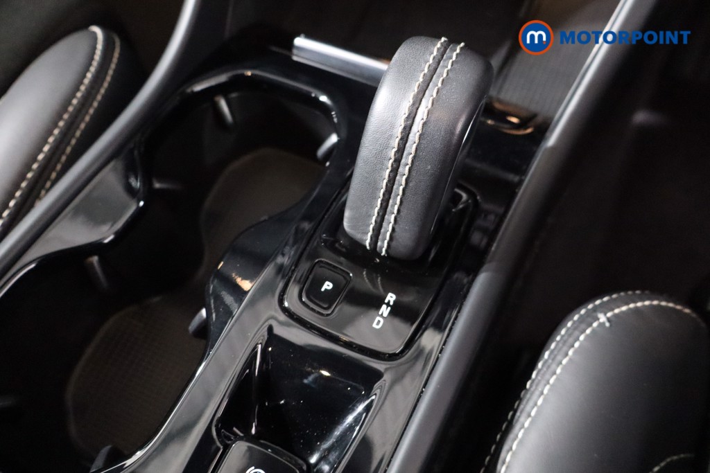 Volvo Xc40 R Design Automatic Petrol Plug-In Hybrid SUV - Stock Number (1595404) - 13th supplementary image