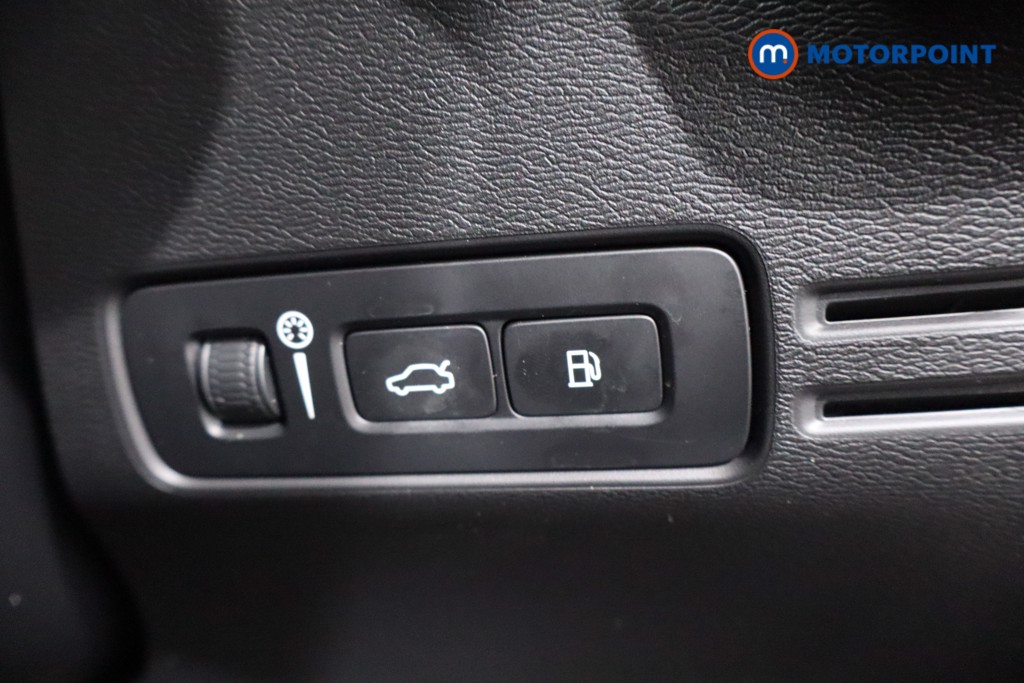 Volvo Xc40 R Design Automatic Petrol Plug-In Hybrid SUV - Stock Number (1595404) - 19th supplementary image