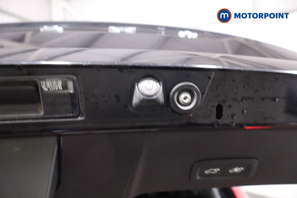 Volvo Xc40 R Design Automatic Petrol Plug-In Hybrid SUV - Stock Number (1595404) - 37th supplementary image