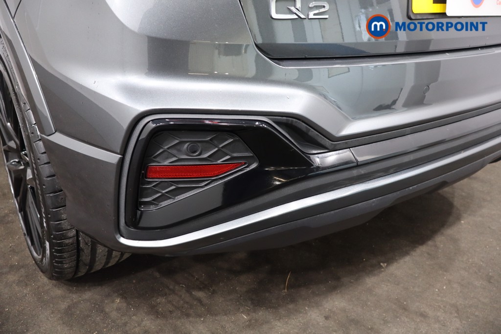 Audi Q2 Black Edition Manual Petrol SUV - Stock Number (1595712) - 35th supplementary image