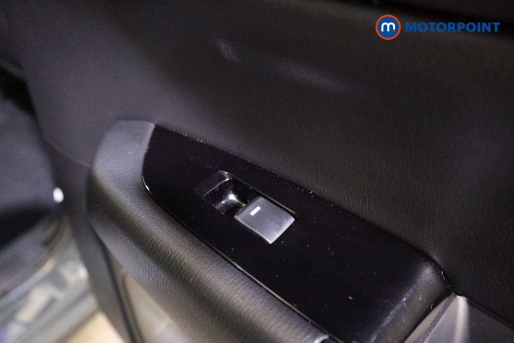 Mazda Cx-5 Newground Manual Petrol SUV - Stock Number (1595764) - 17th supplementary image