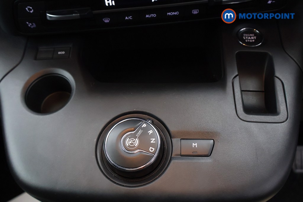 Vauxhall Combo Life Elite Xl Automatic Petrol People Carrier - Stock Number (1595802) - 6th supplementary image