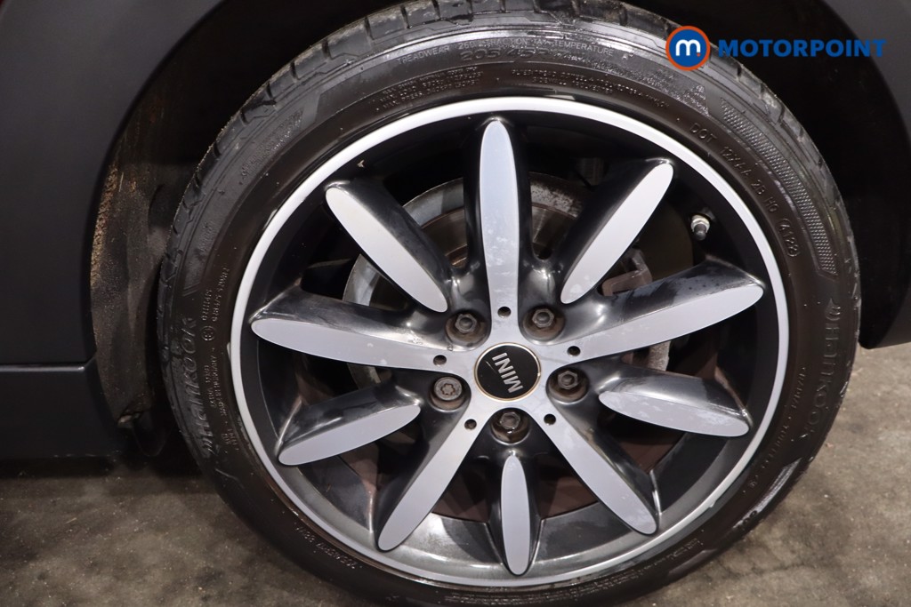 Mini Hatchback Cooper S Exclusive Automatic Petrol Hatchback - Stock Number (1596074) - 12th supplementary image