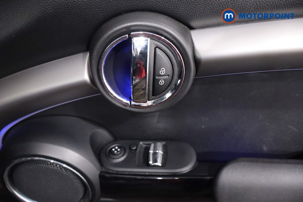 Mini Hatchback Cooper S Exclusive Automatic Petrol Hatchback - Stock Number (1596074) - 23rd supplementary image
