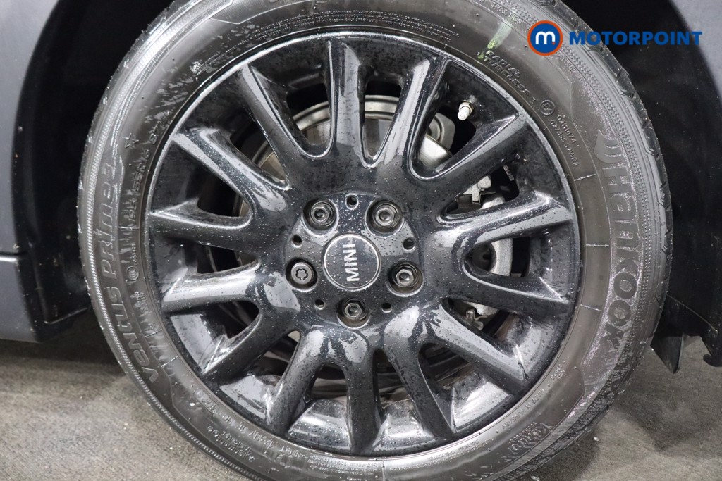 Mini Hatchback Cooper Classic Manual Petrol Hatchback - Stock Number (1596228) - 15th supplementary image