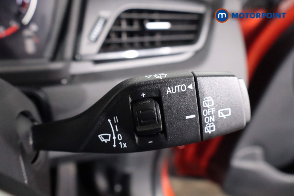 BMW 2 Series SE Manual Petrol People Carrier - Stock Number (1596427) - 20th supplementary image