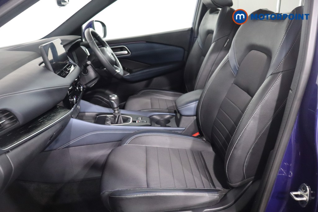 Nissan Qashqai Tekna Manual Petrol SUV - Stock Number (1596433) - 4th supplementary image