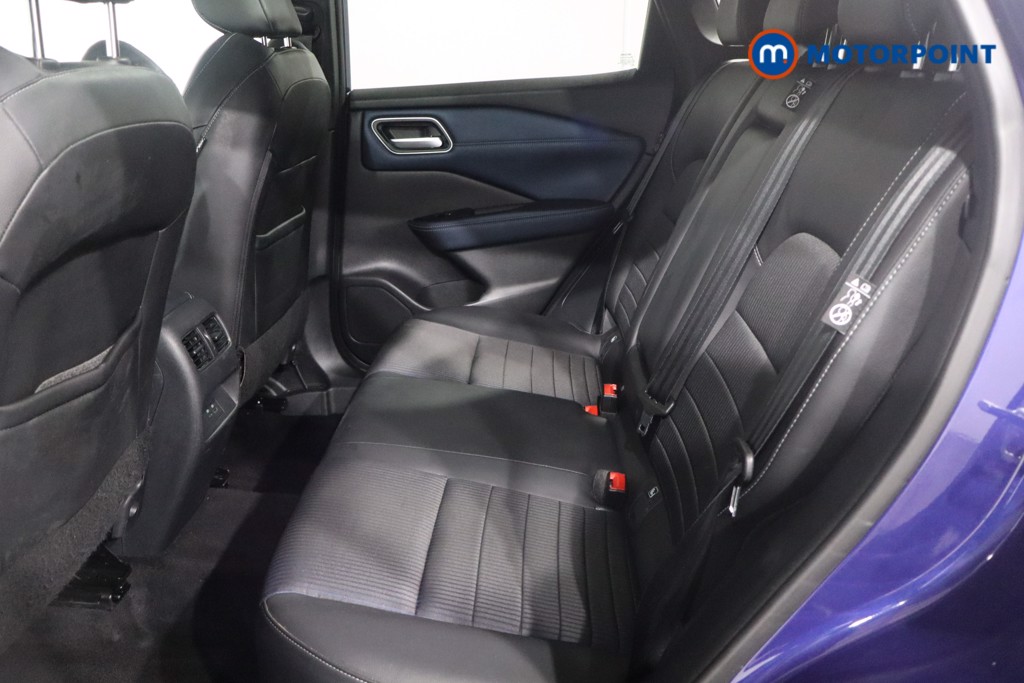 Nissan Qashqai Tekna Manual Petrol SUV - Stock Number (1596433) - 5th supplementary image