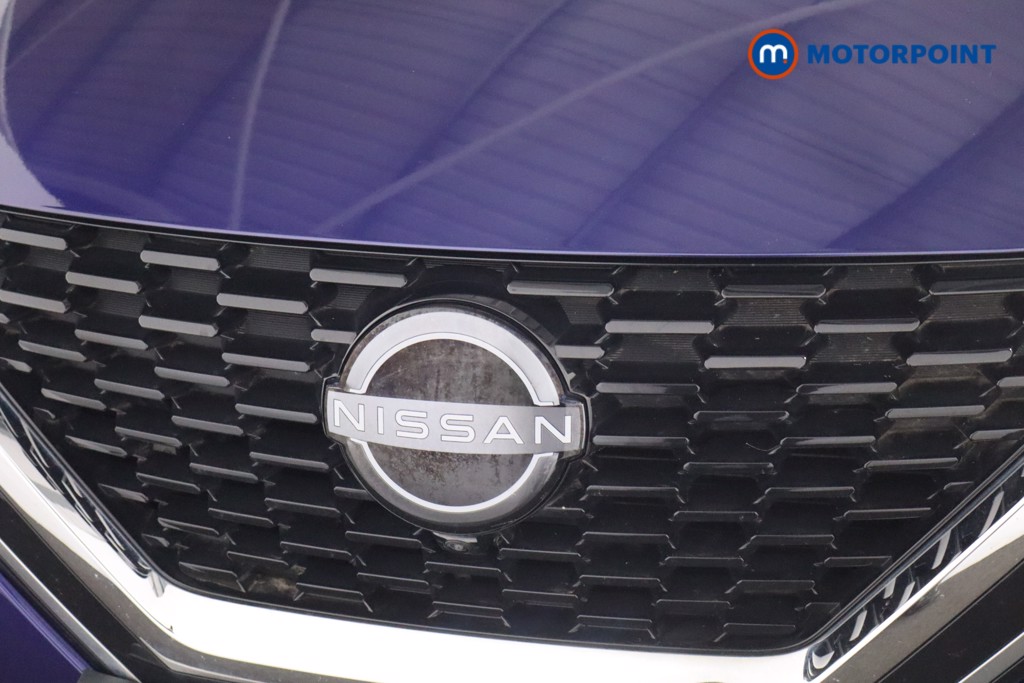 Nissan Qashqai Tekna Manual Petrol SUV - Stock Number (1596433) - 32nd supplementary image