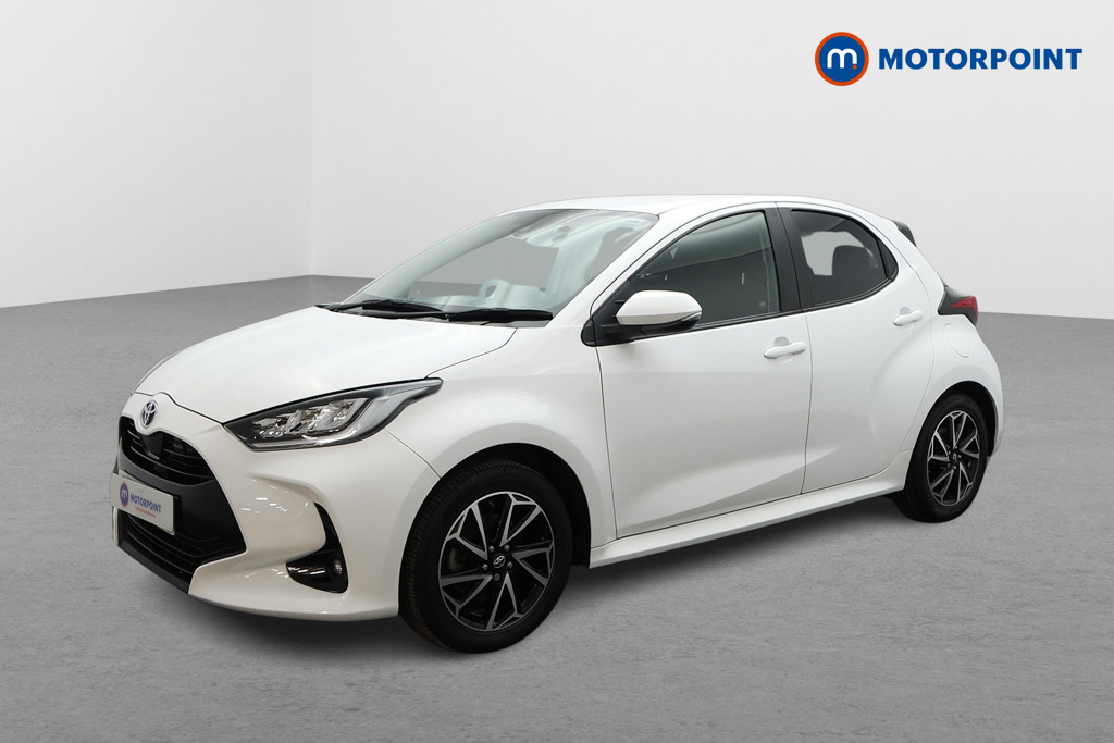 Toyota Yaris Design Automatic Petrol-Electric Hybrid Hatchback - Stock Number (1596510) - Passenger side front corner