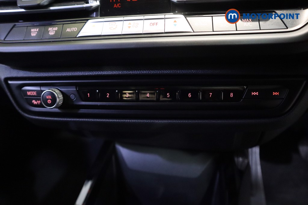 BMW 1 Series Sport Automatic Diesel Hatchback - Stock Number (1596511) - 6th supplementary image