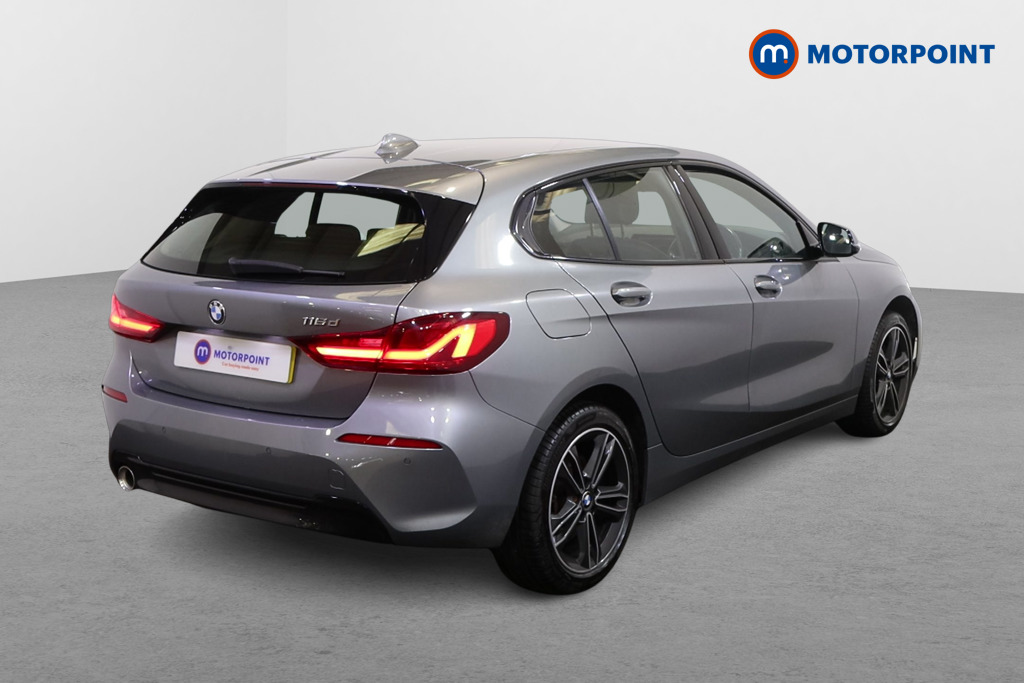 BMW 1 Series Sport Automatic Diesel Hatchback - Stock Number (1596511) - Drivers side rear corner