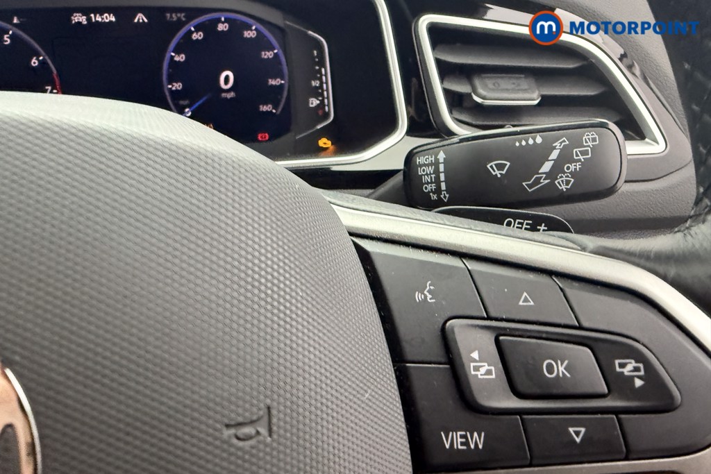 Volkswagen T-Roc R-Line Automatic Petrol SUV - Stock Number (1596749) - 15th supplementary image