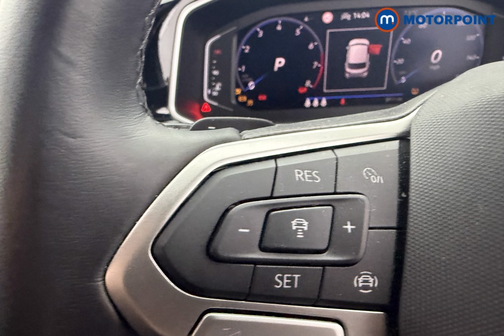 Volkswagen T-Roc R-Line Automatic Petrol SUV - Stock Number (1596749) - 16th supplementary image