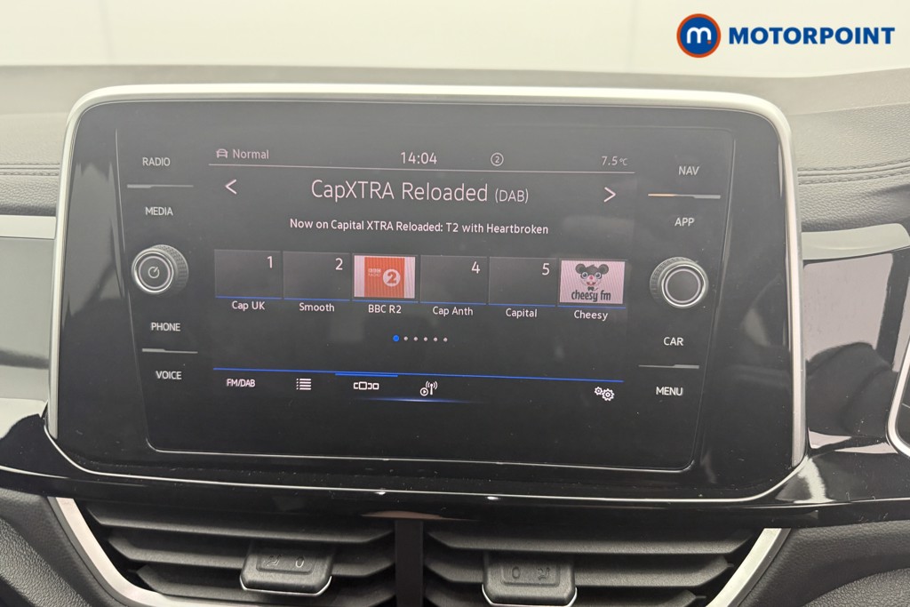 Volkswagen T-Roc R-Line Automatic Petrol SUV - Stock Number (1596749) - 19th supplementary image