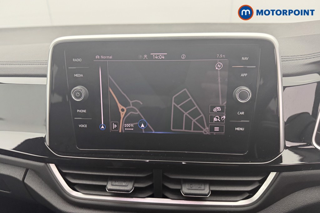 Volkswagen T-Roc R-Line Automatic Petrol SUV - Stock Number (1596749) - 22nd supplementary image
